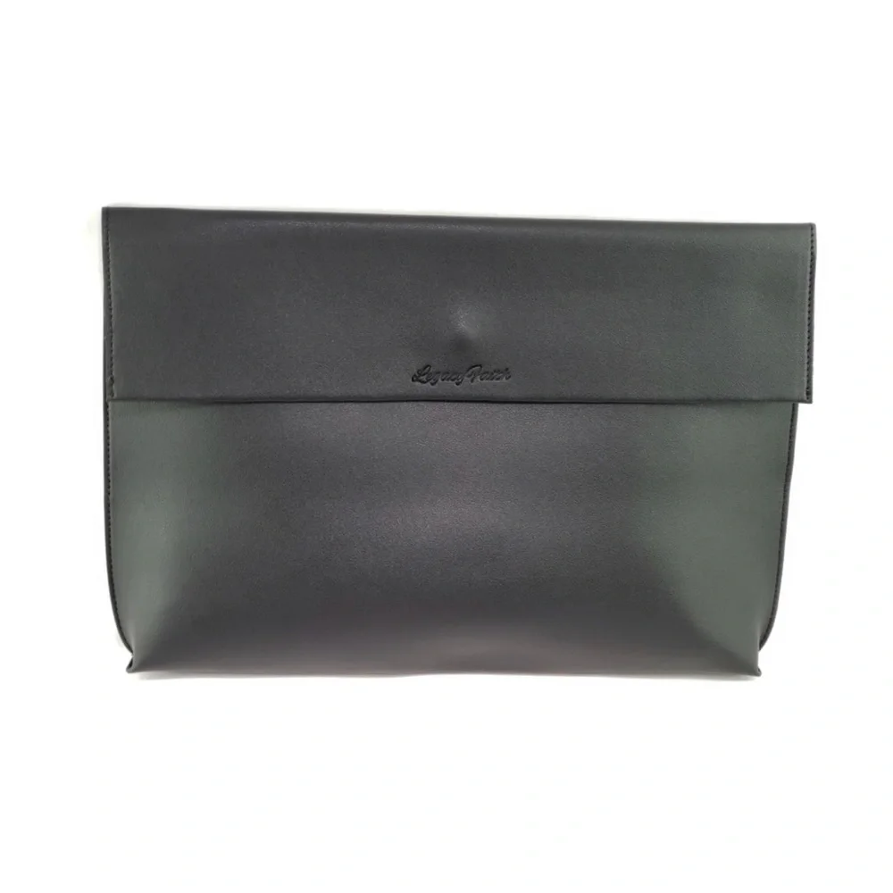 Envelope Clutch - Picture 4 of 4